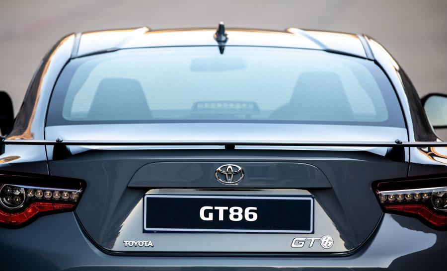 Детали экстерьера Toyota GT 86 2018 года  (ZA) (фото 17 из 19)